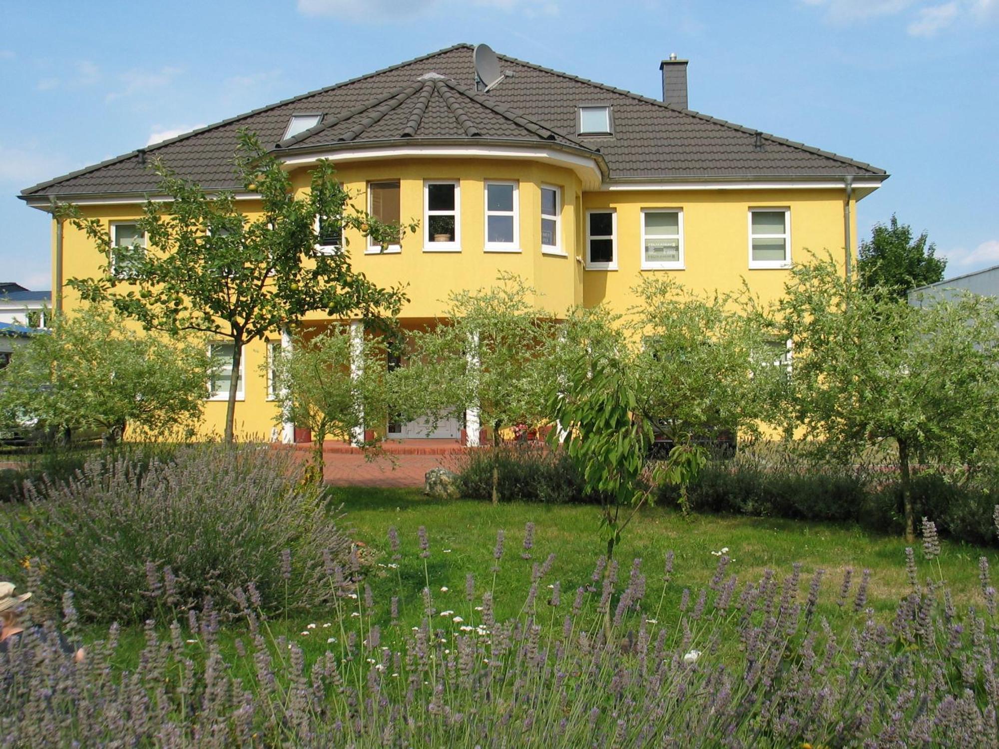 Felixanum Hotel & Galerie Isernhagen Kültér fotó